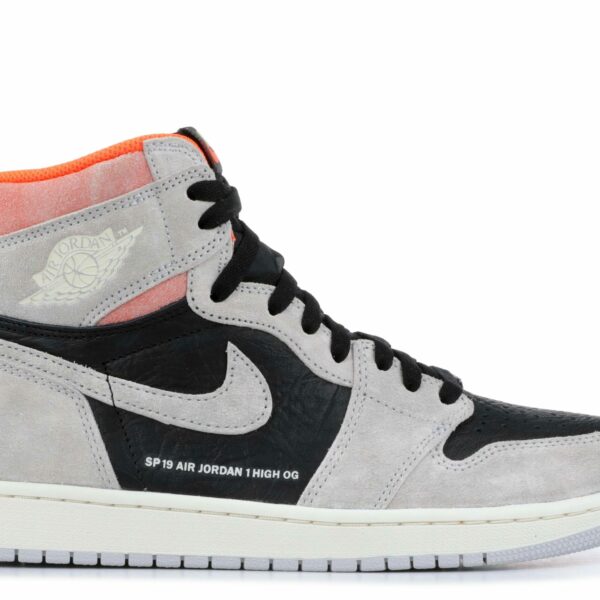 Jordan 1 High Neutral Grey Hyper Crimson .