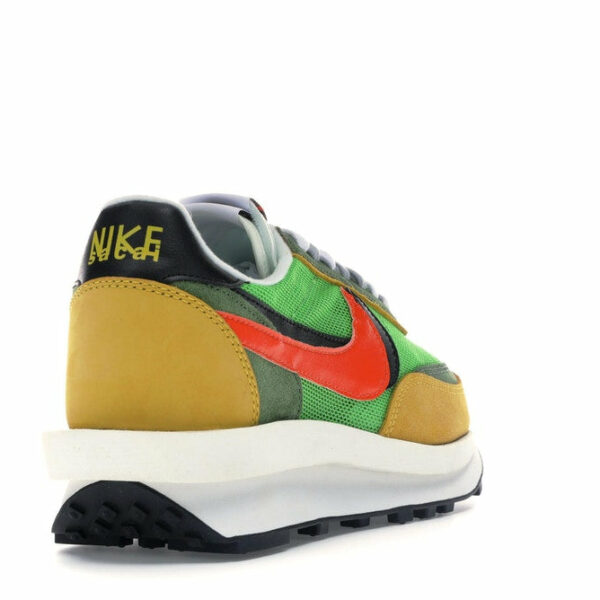 Nike Waffle Sacai Green Multi *