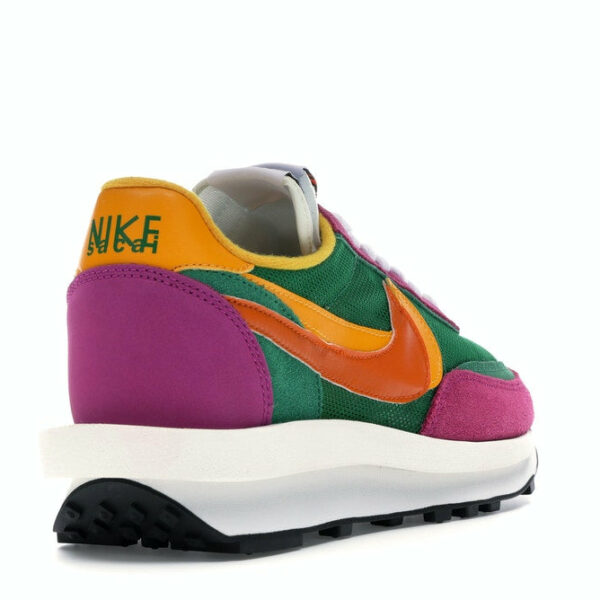 Nike Waffle Sacai Pine Green Multi Pers.