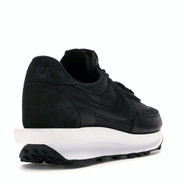 Nike Waffle Sacai Black Pers.