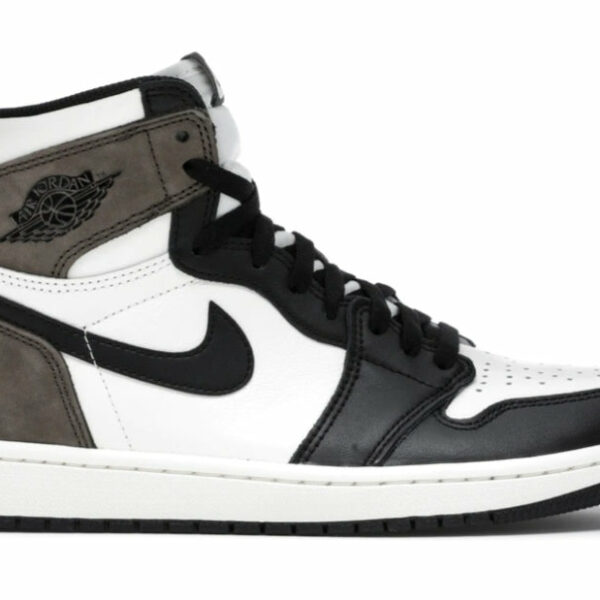 Nike Jordan 1 mocha High *