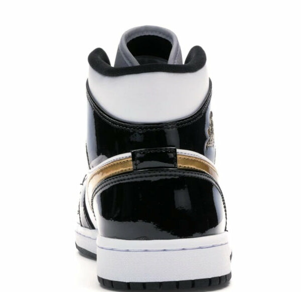 Nike Jordan 1 blach Whito logo gold pers.