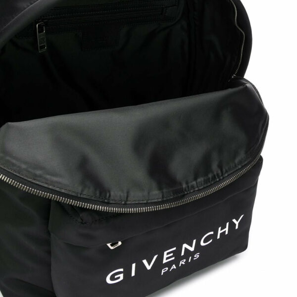 Zaino Givenchy Pers.