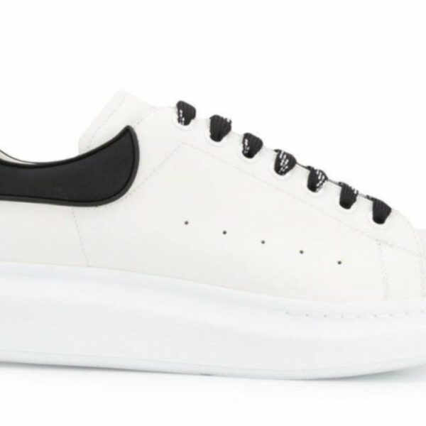 Alexander McQueen Larry retro nero (Black pers.