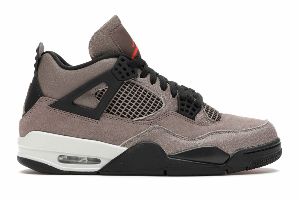 Jordan 4 Taupe Haze *