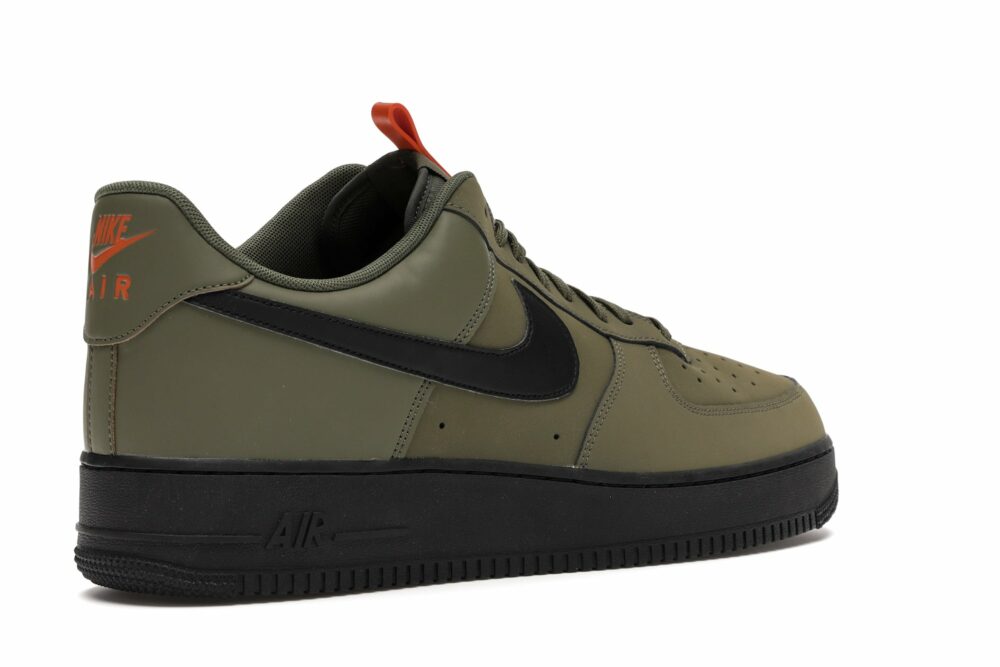 Nike air force 1 Medium Olive Pers.