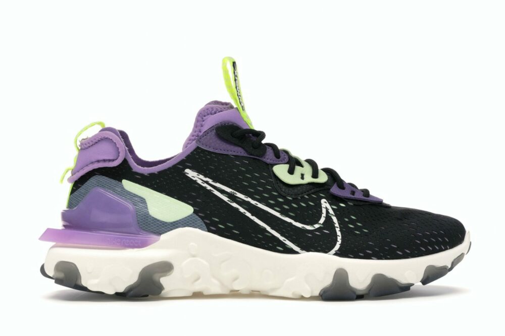 Nike React Element 87 Gravity Purple pers.