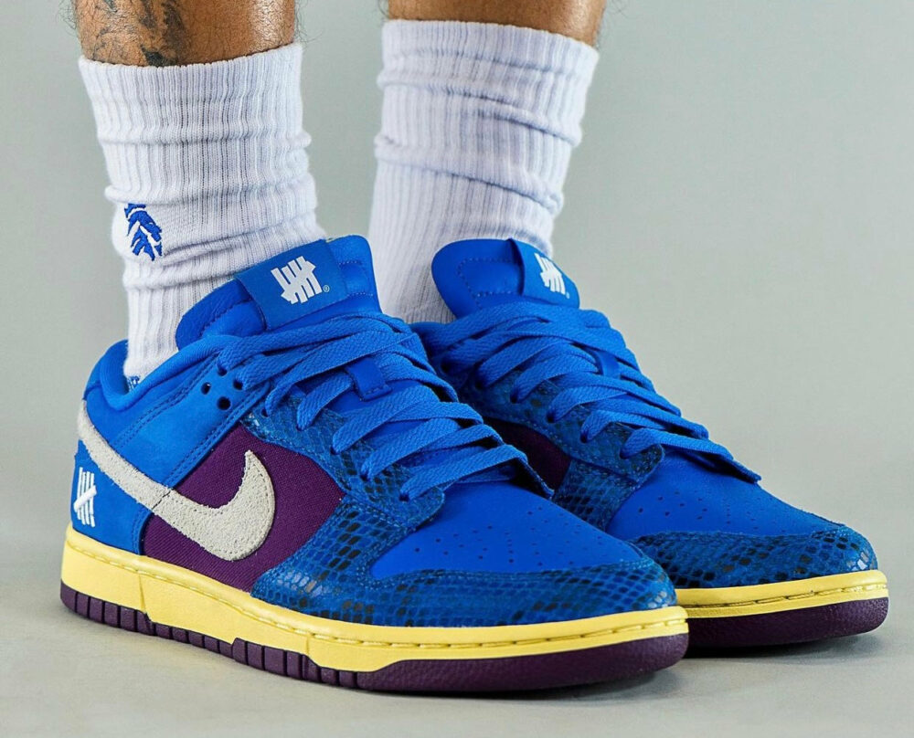 Nike Dunk Undefeated  Blue Pers.