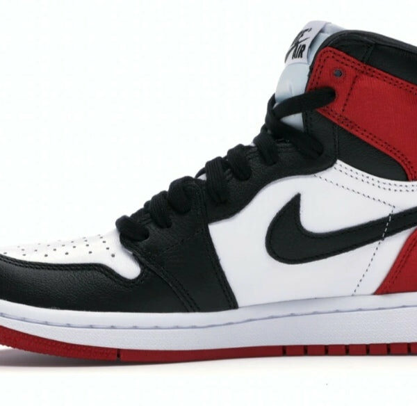 Nike Jordan 1 Satin Black Toe chicago*