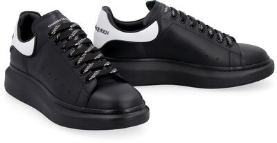 Alexander McQueen  black pers.