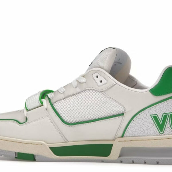 Louis Vuitton Trainer Green Mesh  *