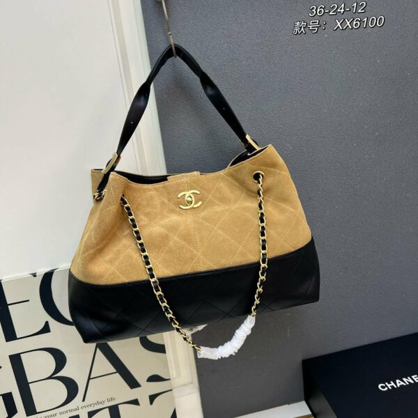 Borsa Chanel Marroncina Nera *